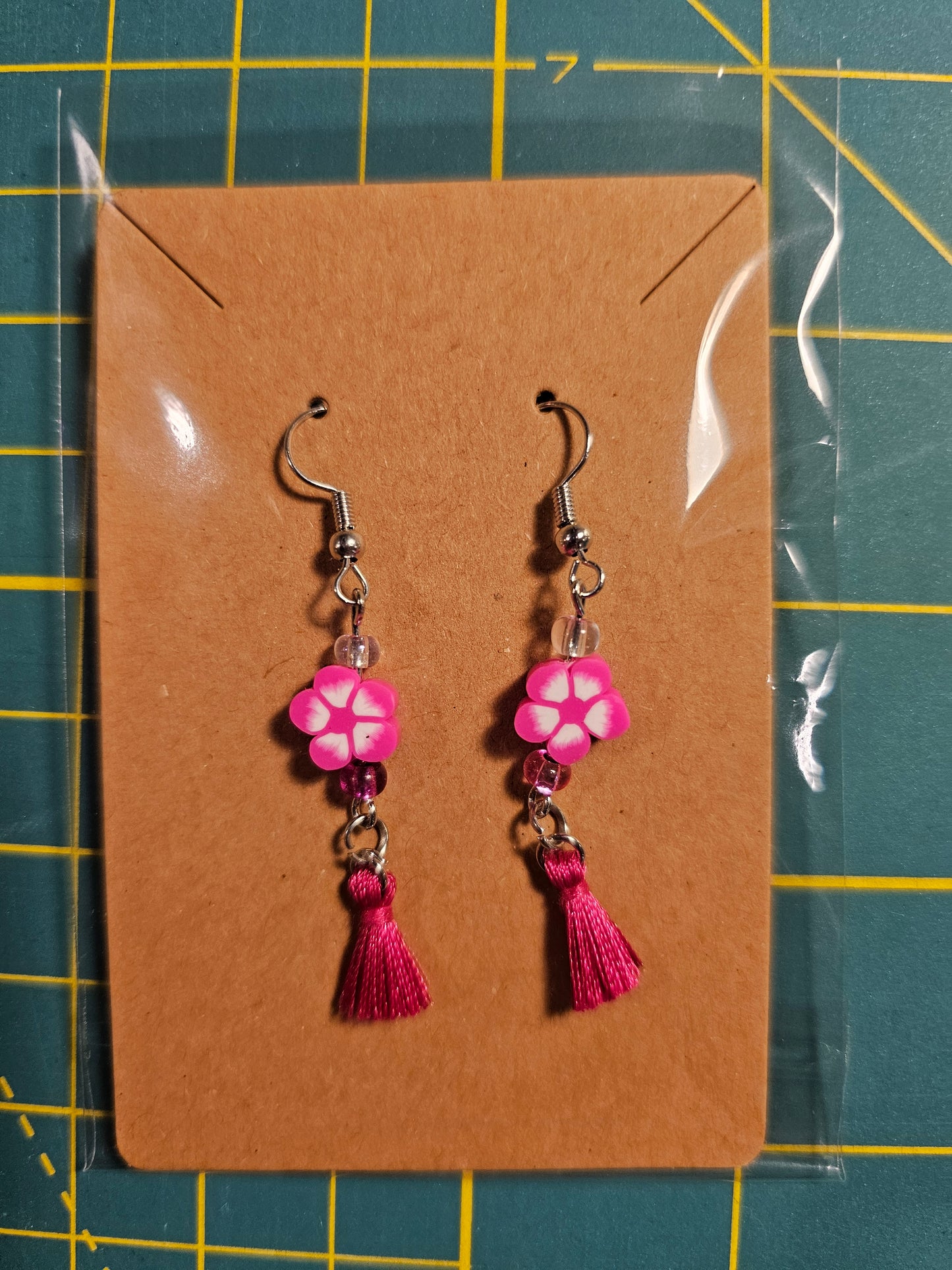 90s Flower Power Earrings