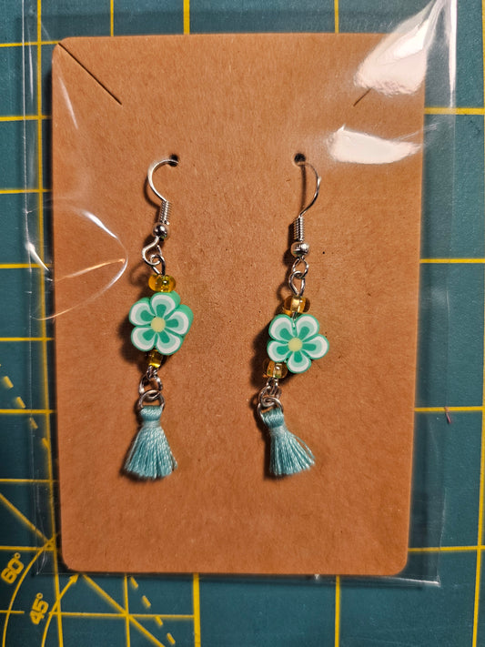 90s Flower Power Earrings